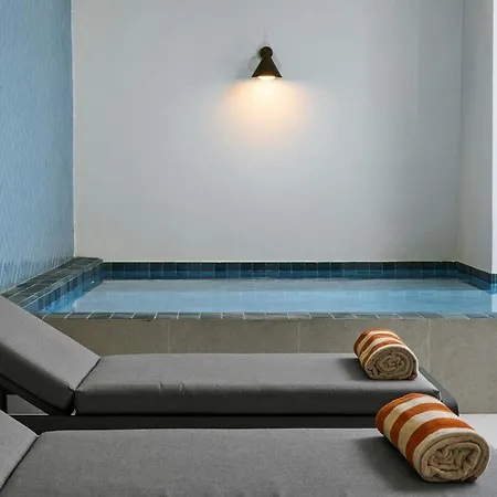 The Cloud One 4* Lisbon